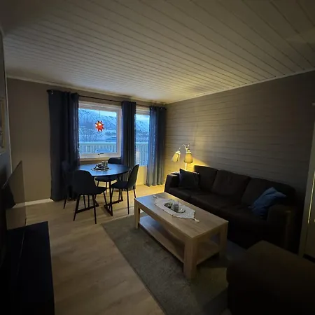 Pa I Lofoten * 莱克内斯